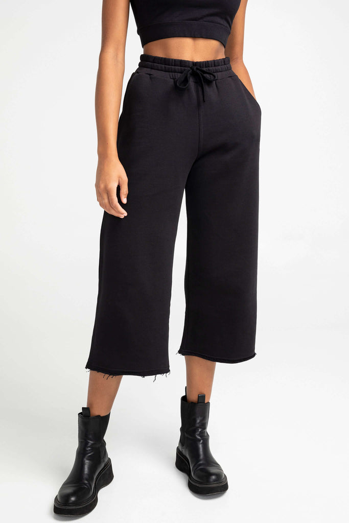 Loose-fitting cotton pants