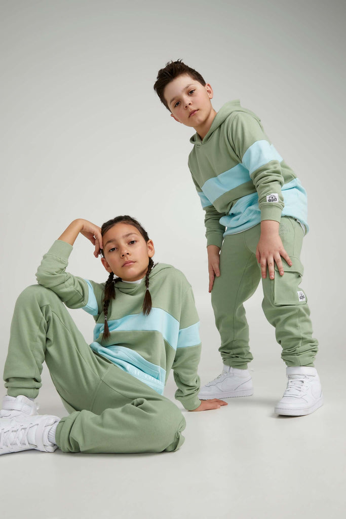 Unisex contrast hoodie for kids